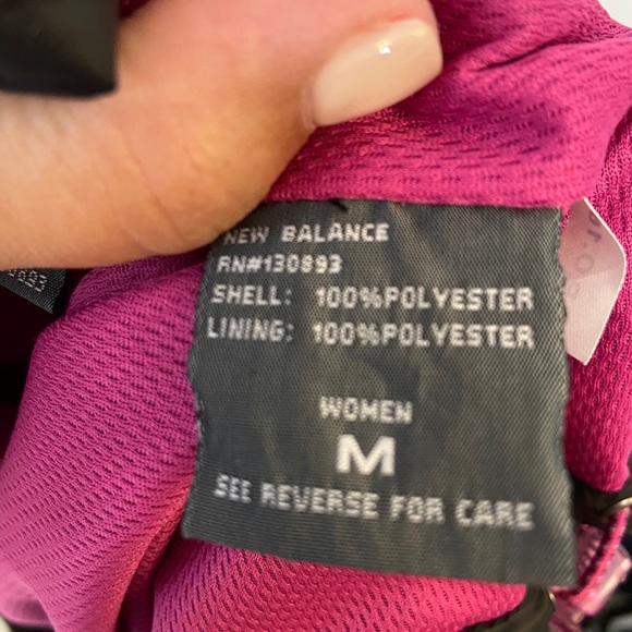 New Balance Black Wind Breaker Hoodie - Picture 9 of 9